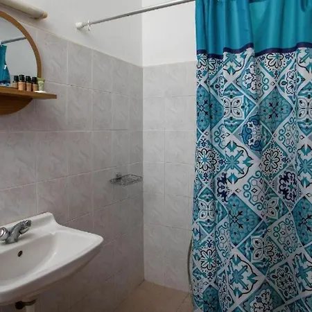 Lejlighedshotel Lar Lardos